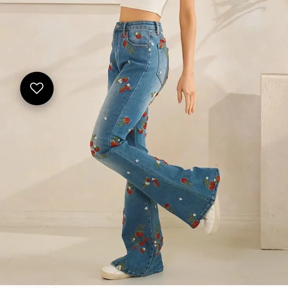 Oli & Hali STRAWBERRY EMBROIDERED DENIM PANTS - Picture 6 of 6